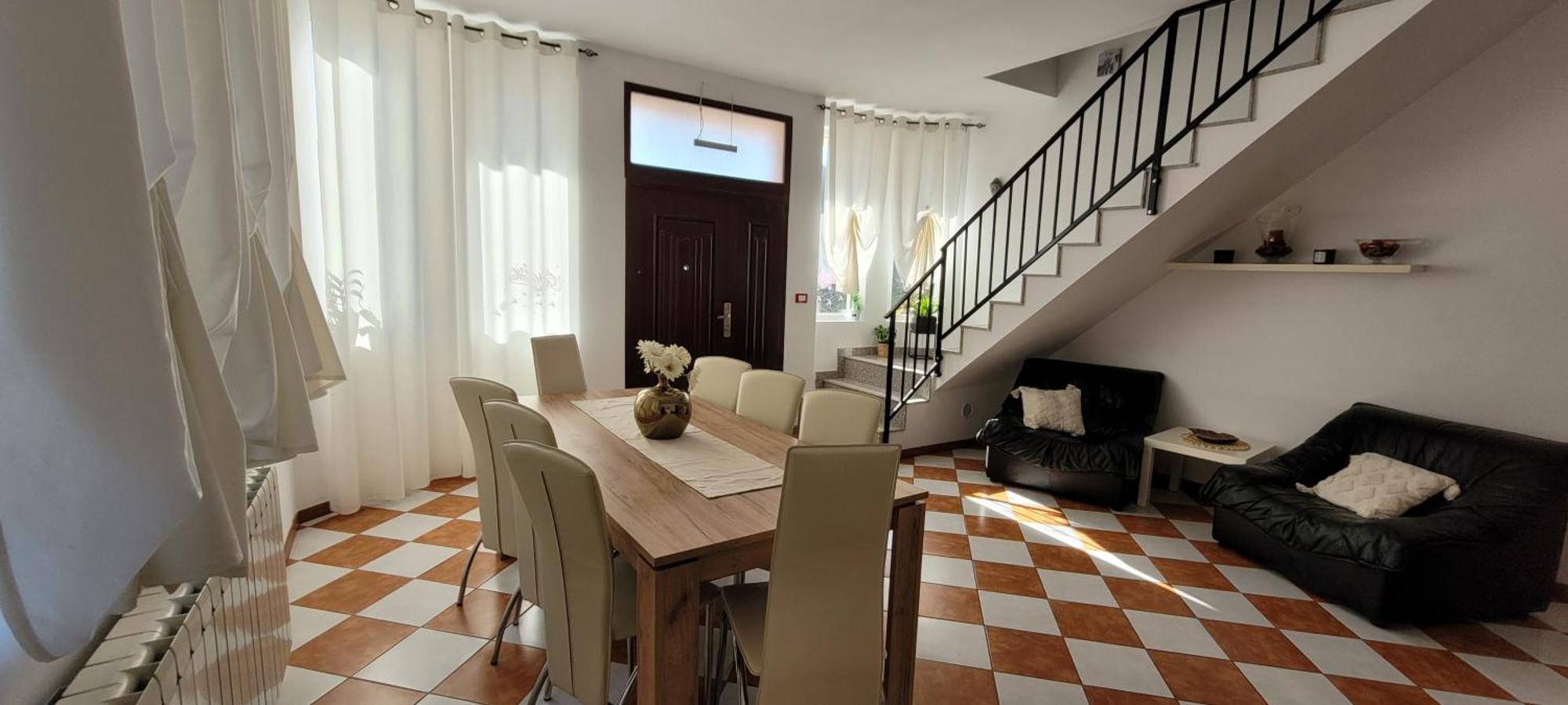 Casa Patryk Hotel Orşova Екстериор снимка